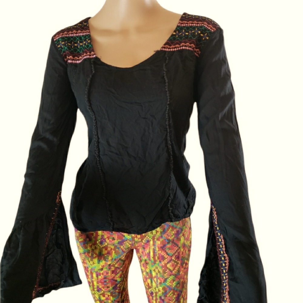 Rock&roll cowgirl top size M